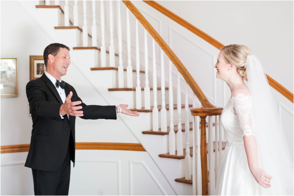 dads reaction to beautiful bride on wedding day