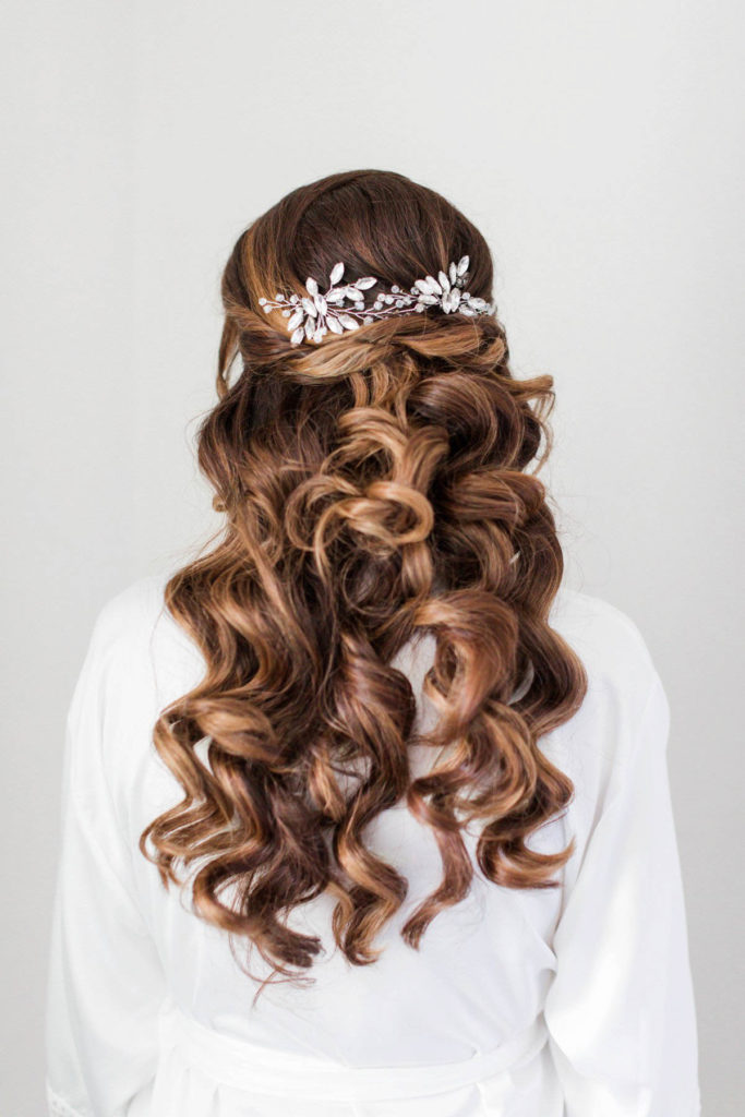 perfect wedding hair curls